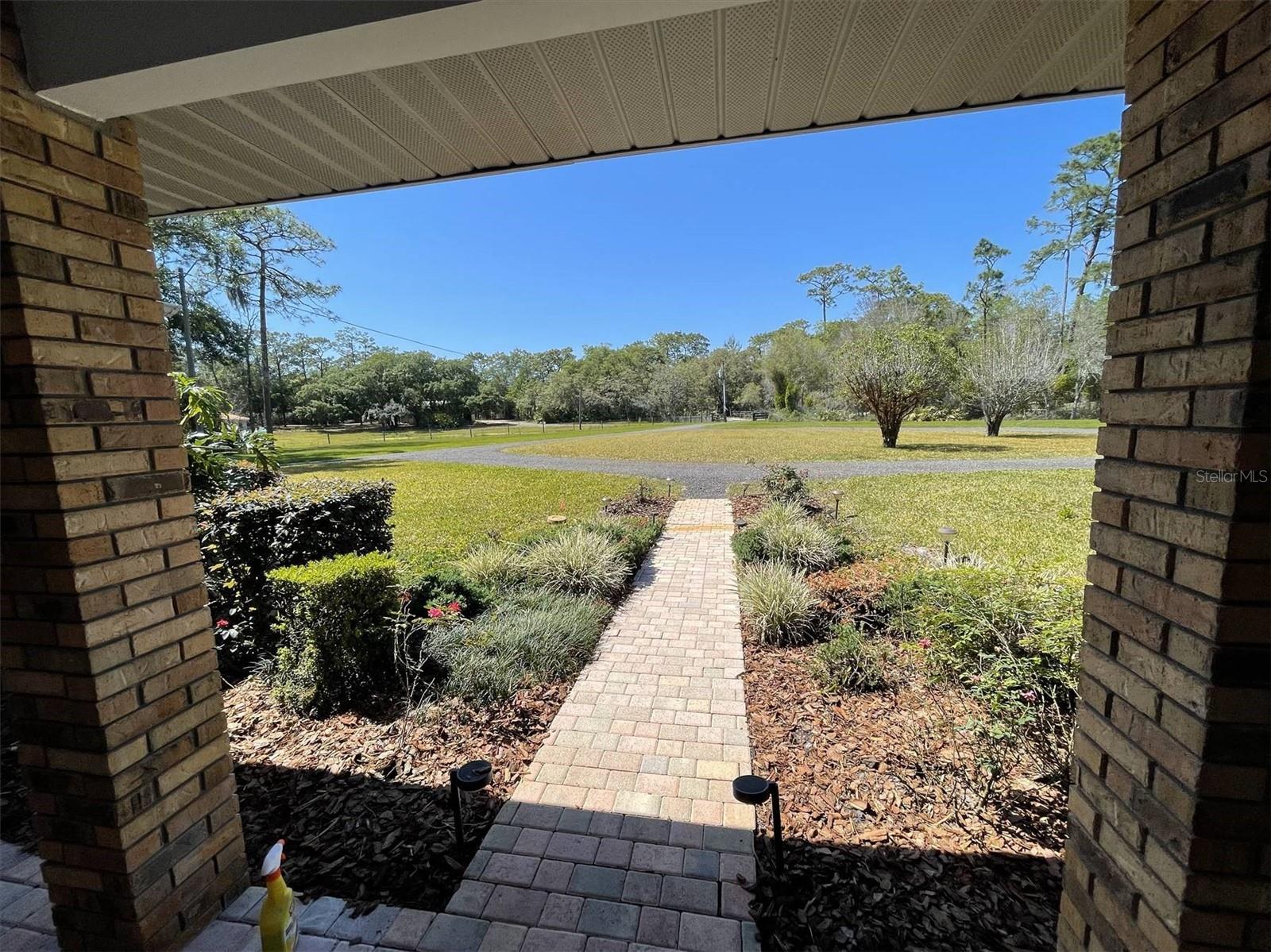 1275 MAN O WAR DR, DELAND, FL, 32724