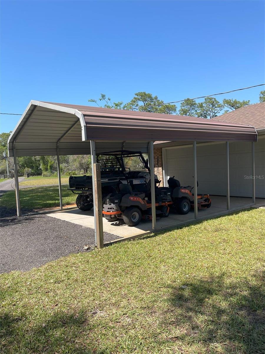 1275 MAN O WAR DR, DELAND, FL, 32724