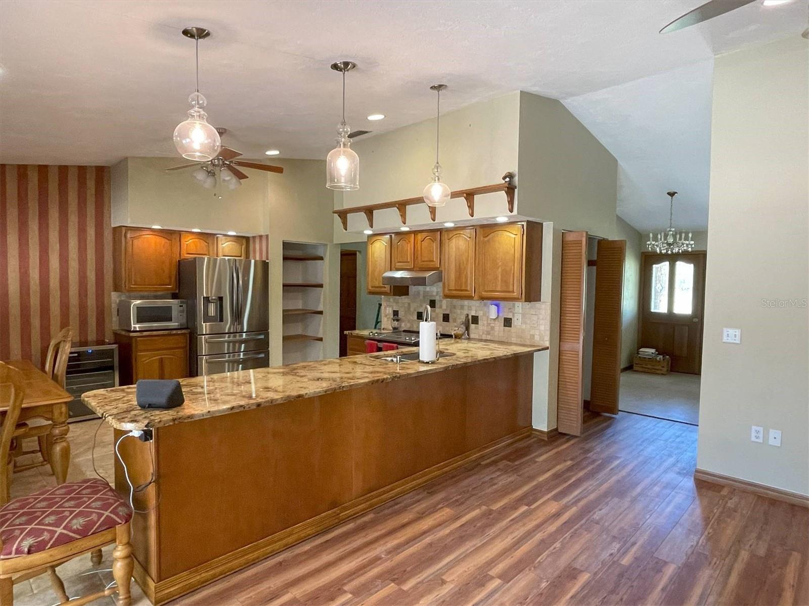 1275 MAN O WAR DR, DELAND, FL, 32724