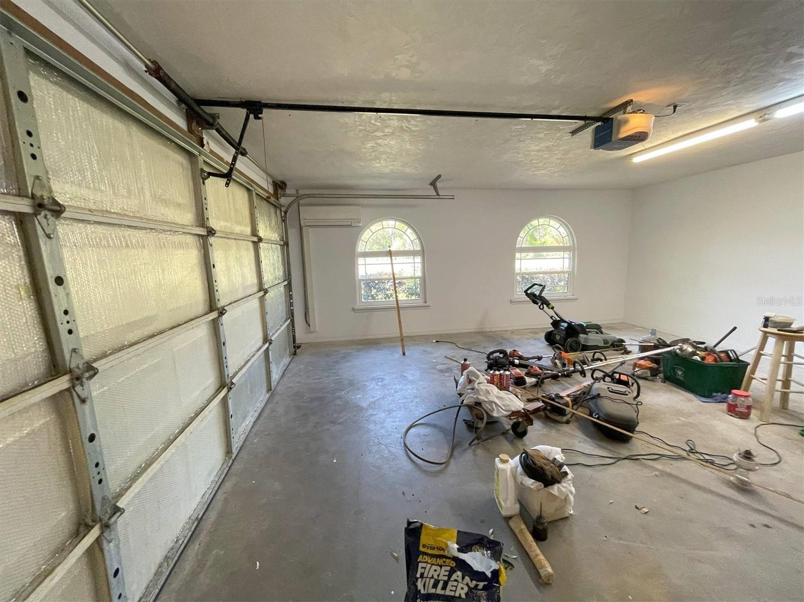 1275 MAN O WAR DR, DELAND, FL, 32724