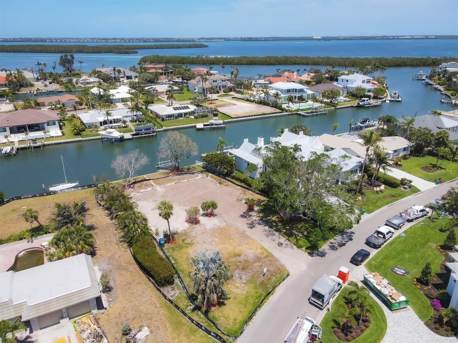 671 OLD COMPASS RD, LONGBOAT KEY, FL, 34228