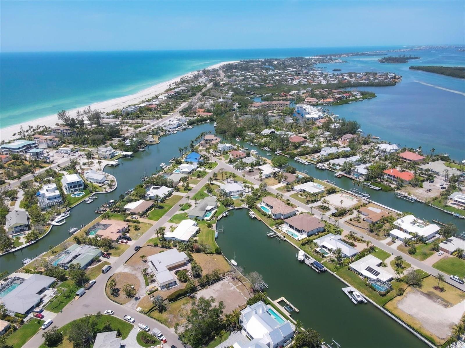 671 OLD COMPASS RD, LONGBOAT KEY, FL, 34228