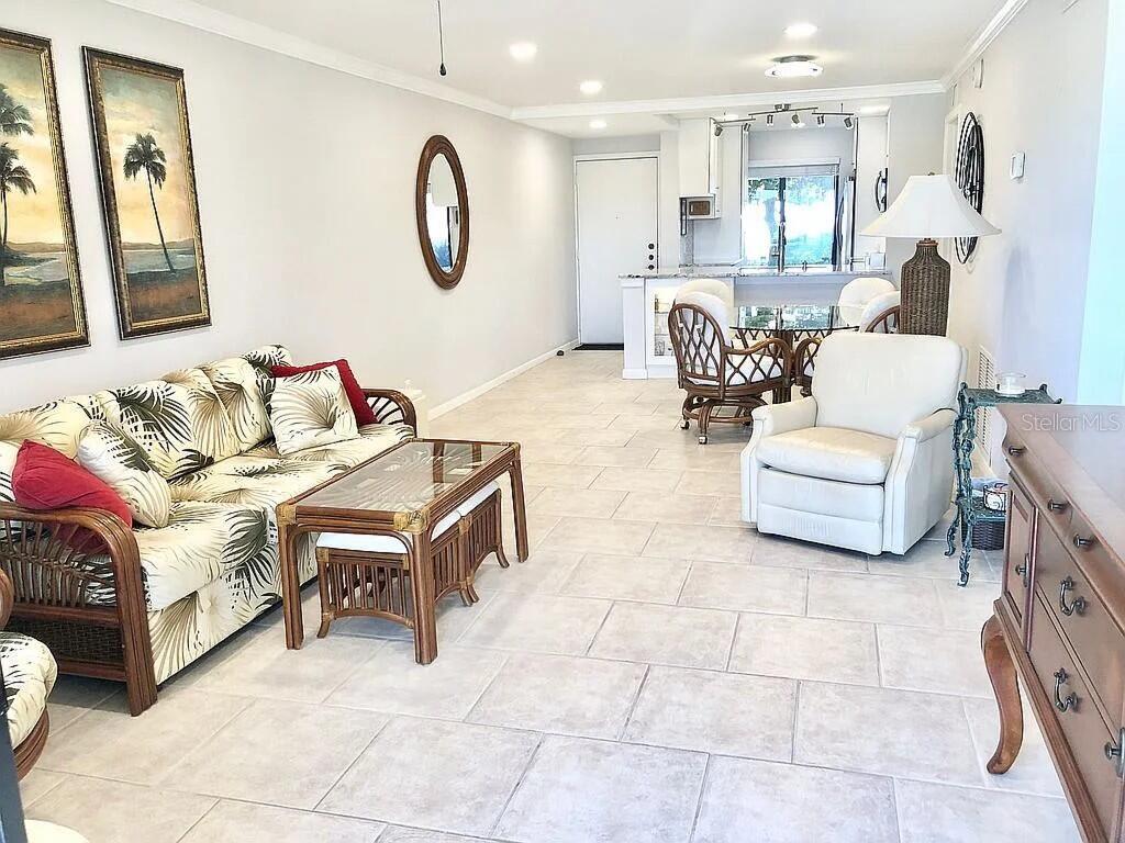 6295 BAHIA DEL MAR CIR #101, ST PETERSBURG, FL, 33715