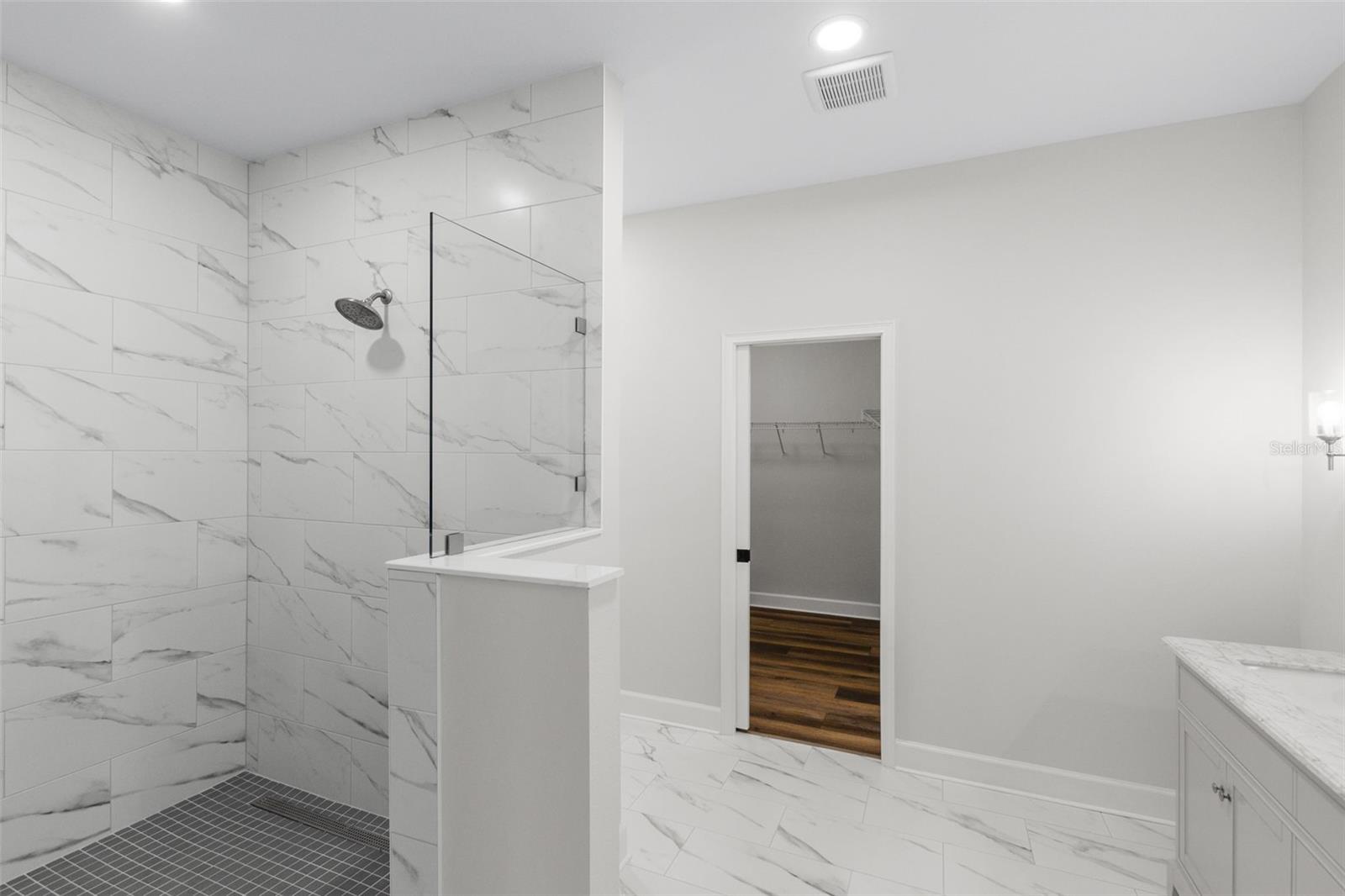 16431 PENN STATE RD, WEEKI WACHEE, FL, 34614