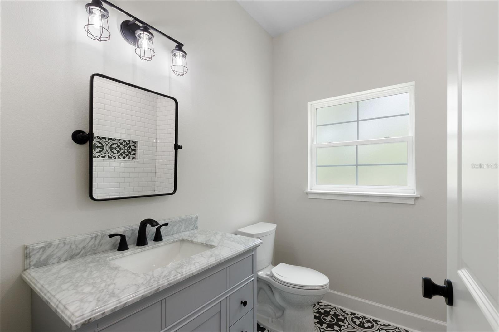 16431 PENN STATE RD, WEEKI WACHEE, FL, 34614