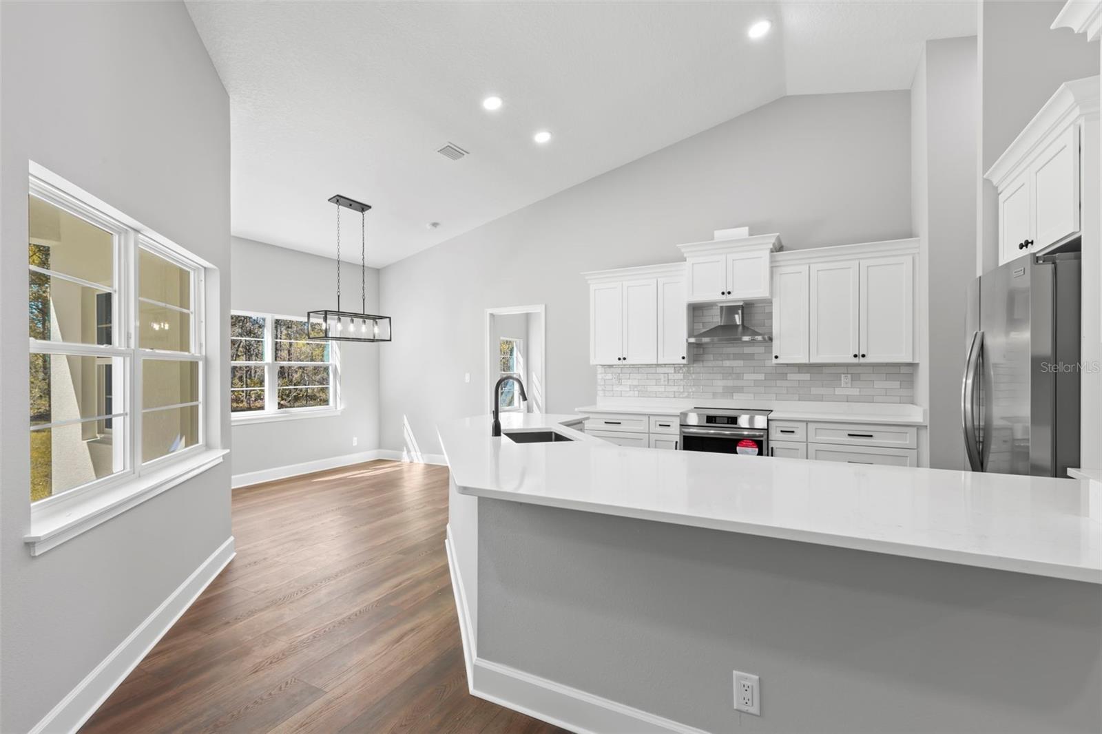 16431 PENN STATE RD, WEEKI WACHEE, FL, 34614