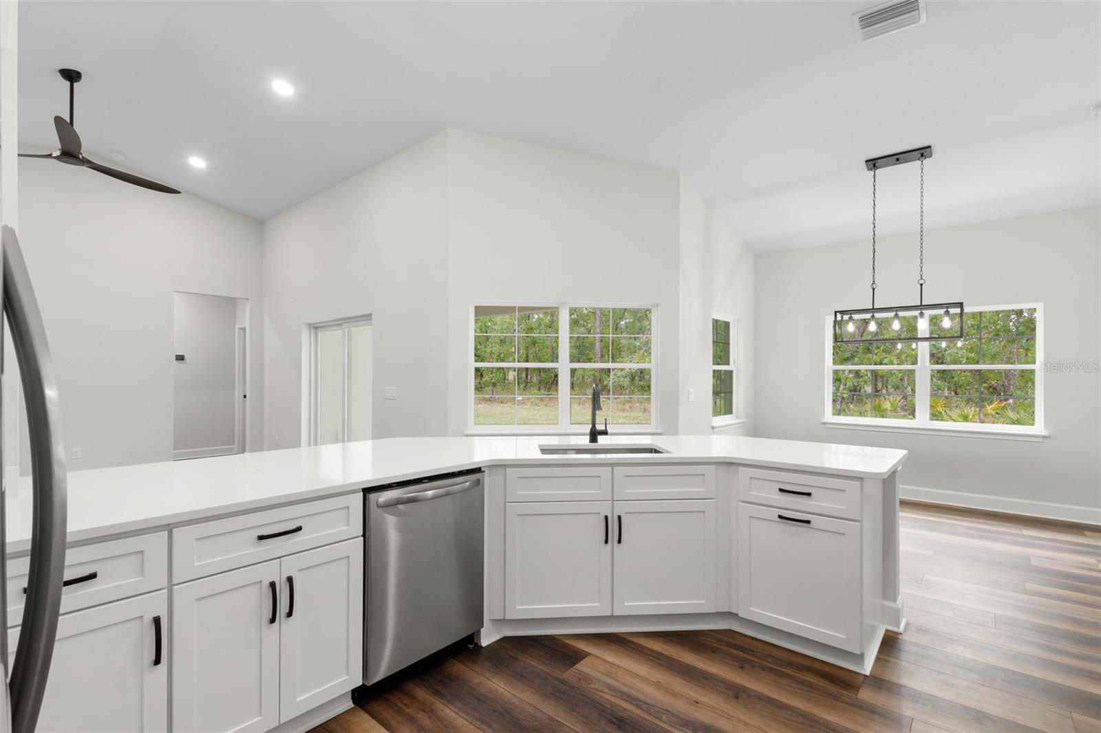 16431 PENN STATE RD, WEEKI WACHEE, FL, 34614