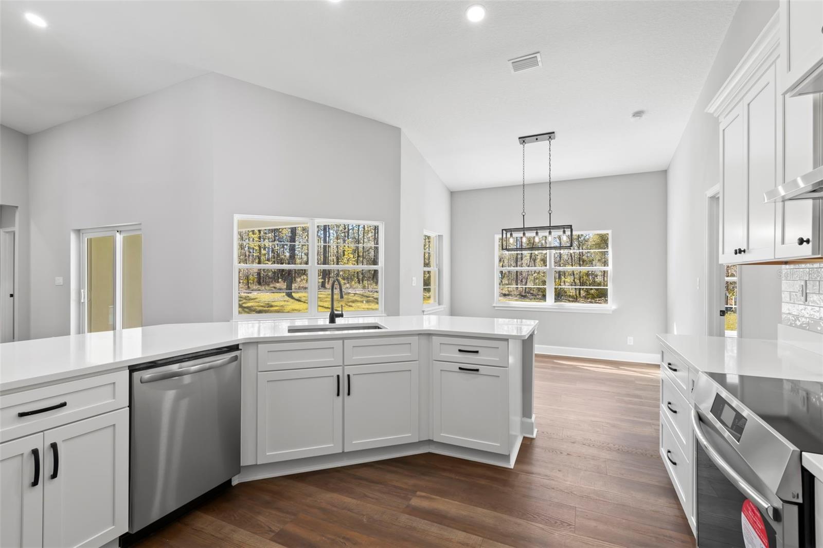 16431 PENN STATE RD, WEEKI WACHEE, FL, 34614