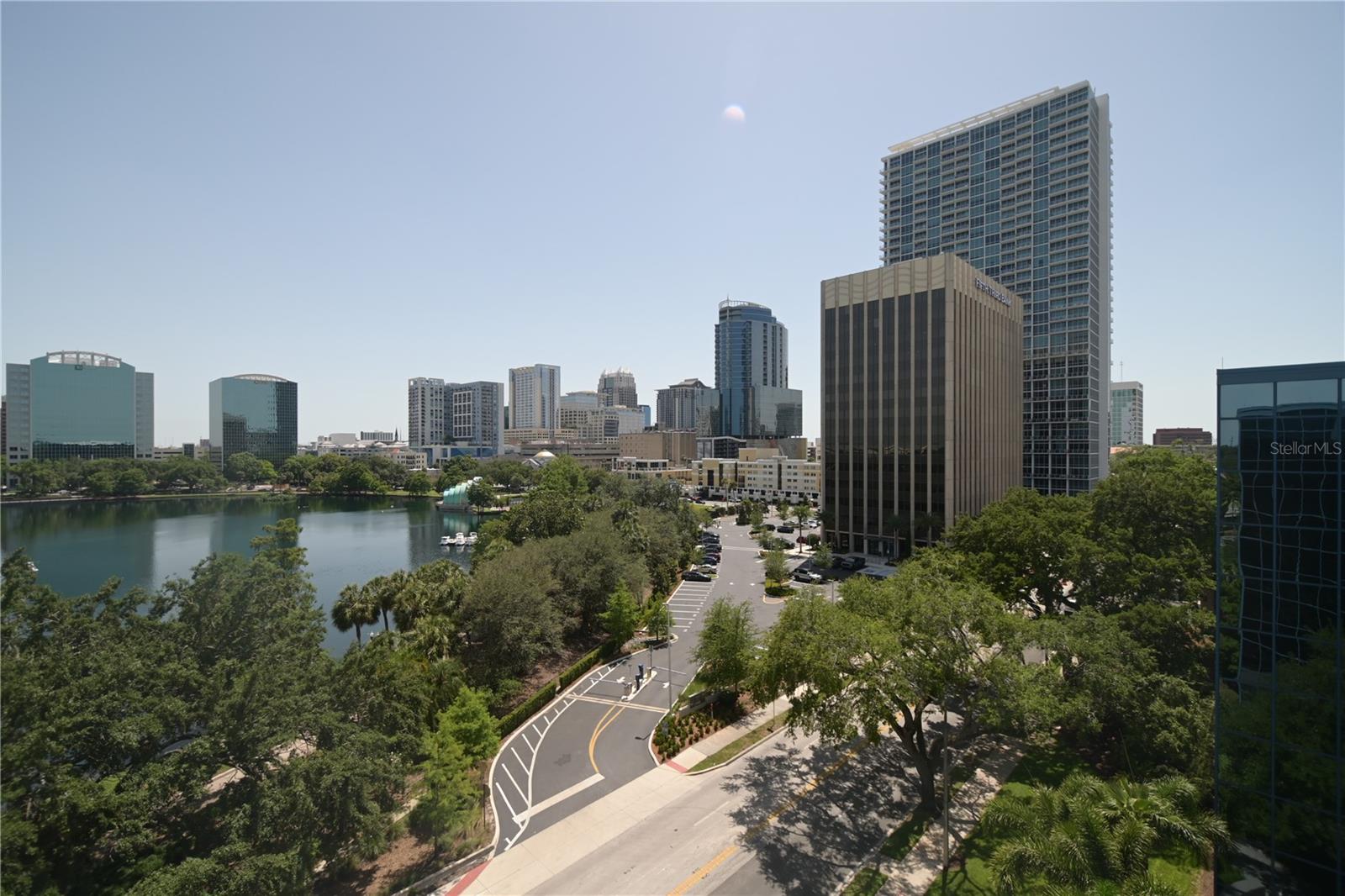 225 E ROBINSON ST, ORLANDO, FL, 32801