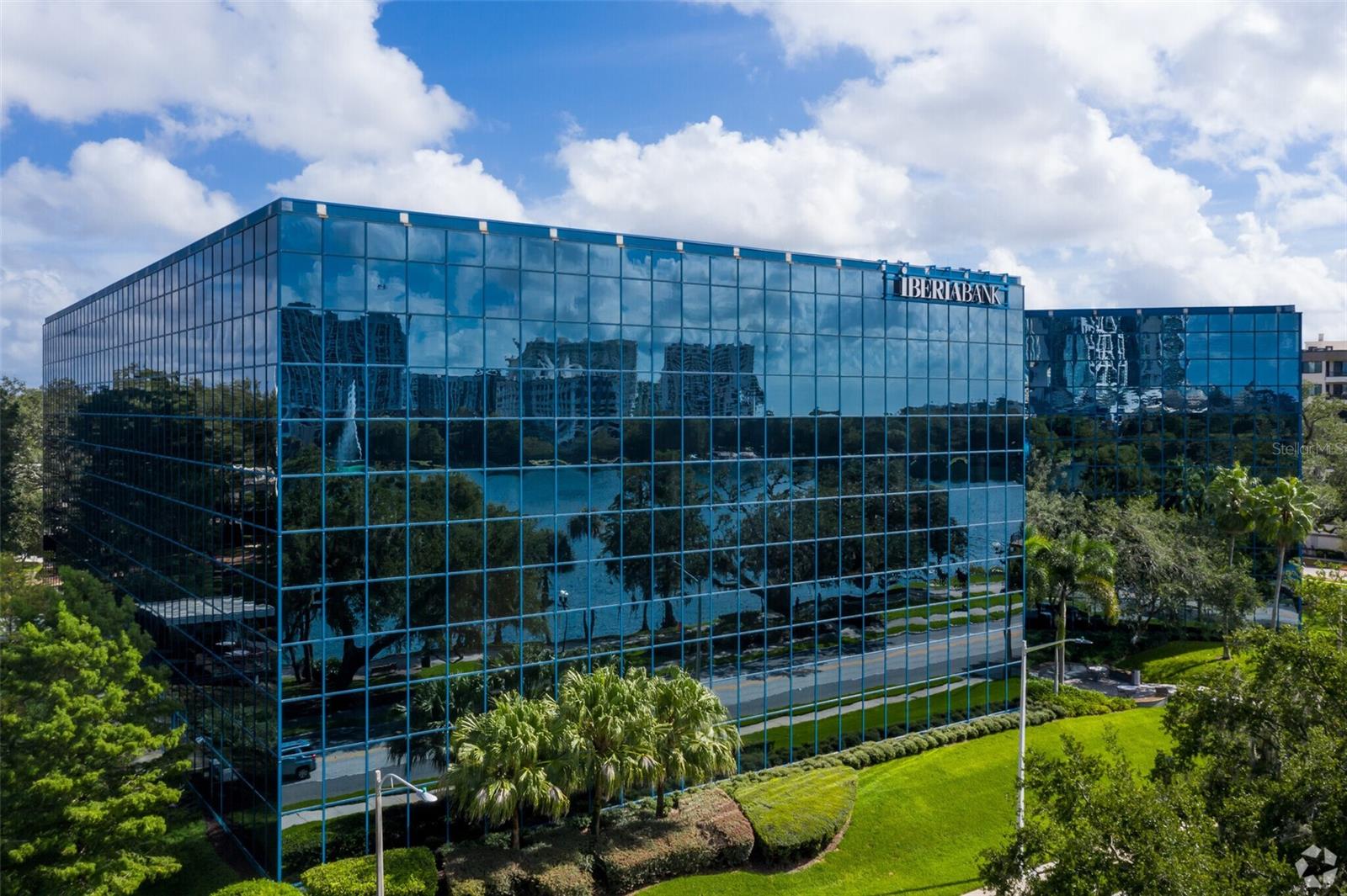 225 E ROBINSON ST, ORLANDO, FL, 32801