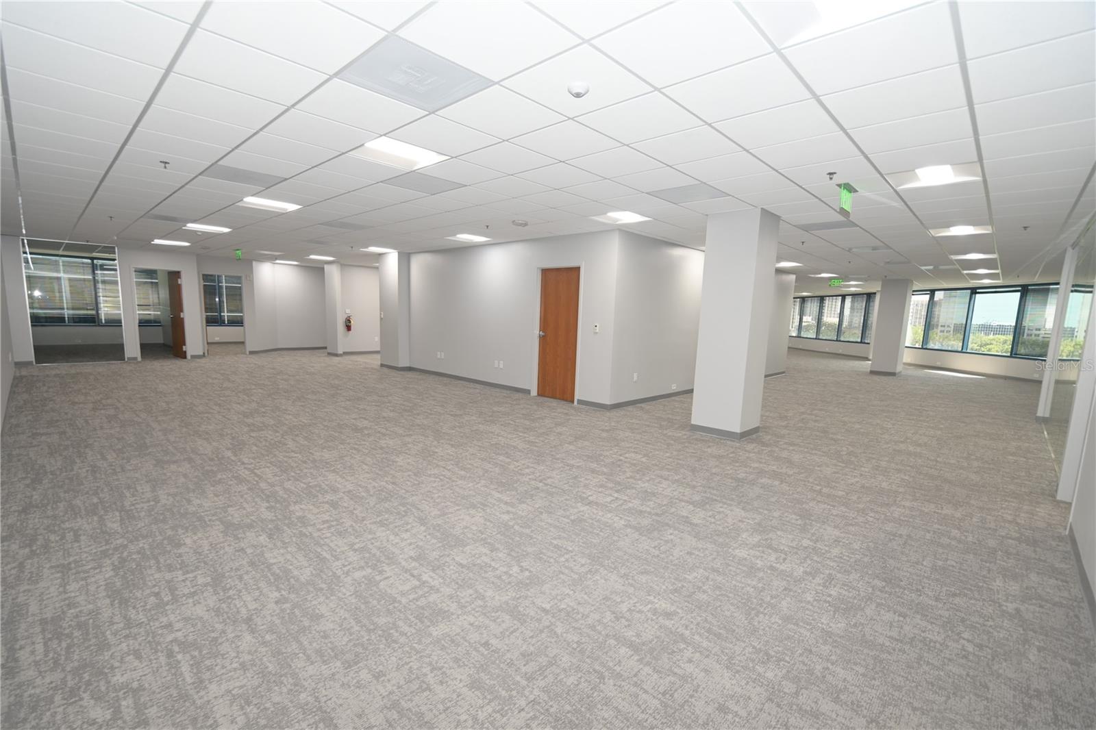 225 E ROBINSON ST, ORLANDO, FL, 32801