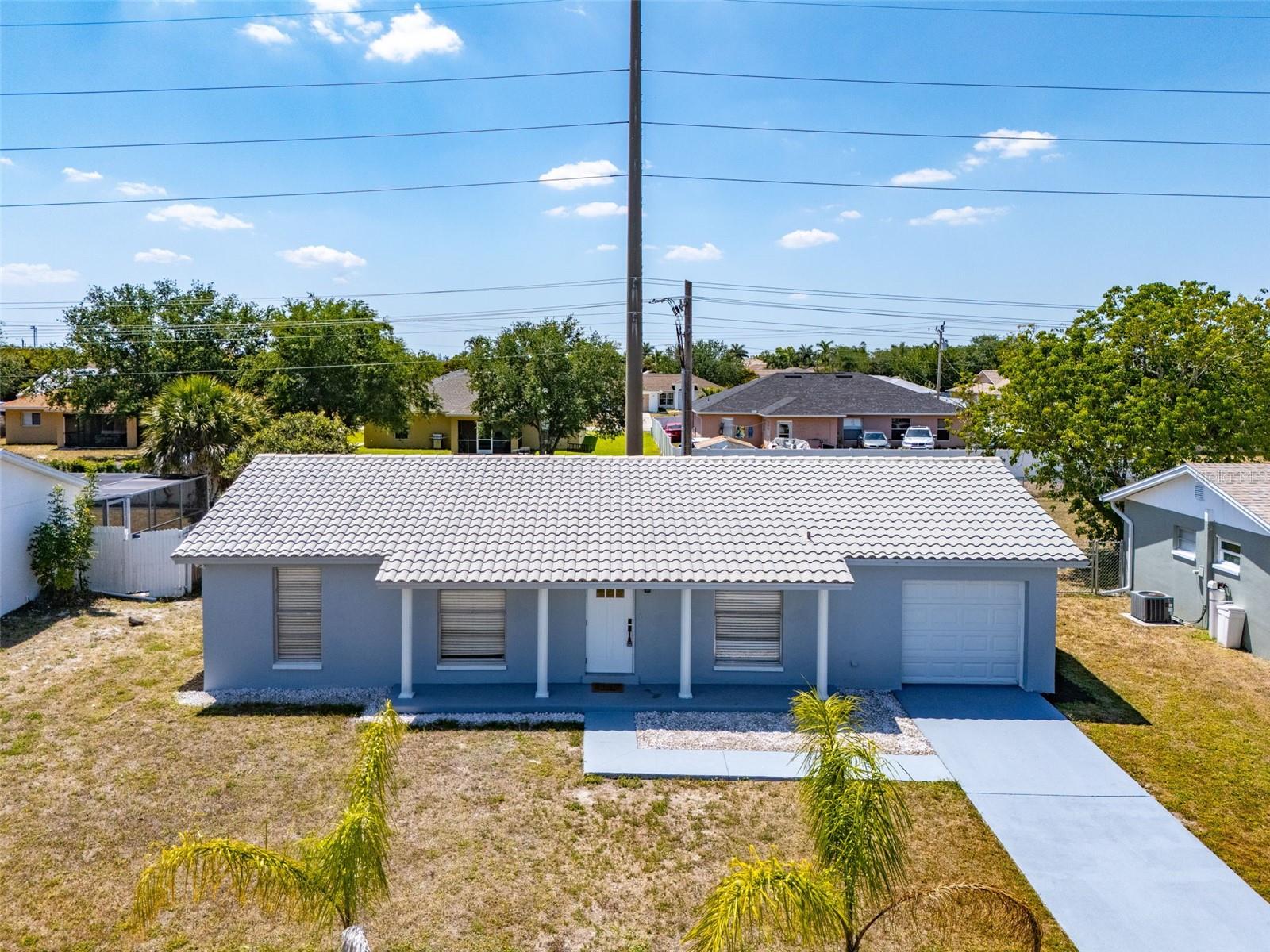 1127 LOVELY LN, NORTH FORT MYERS, FL, 33903