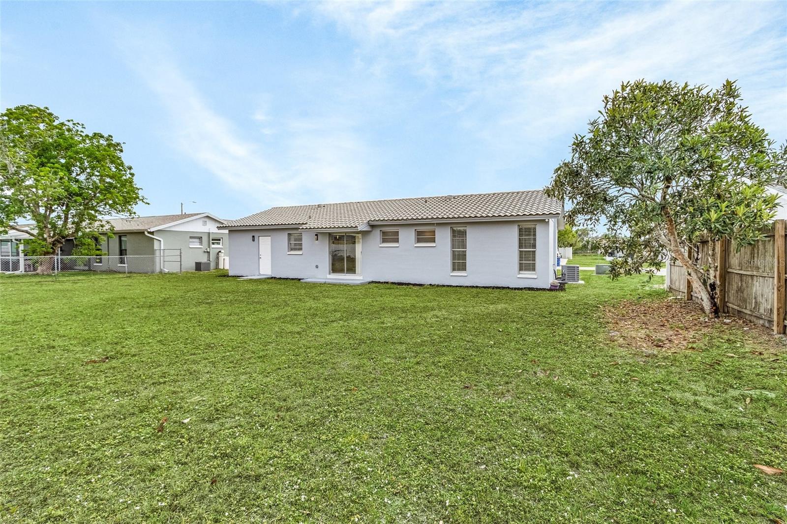 1127 LOVELY LN, NORTH FORT MYERS, FL, 33903
