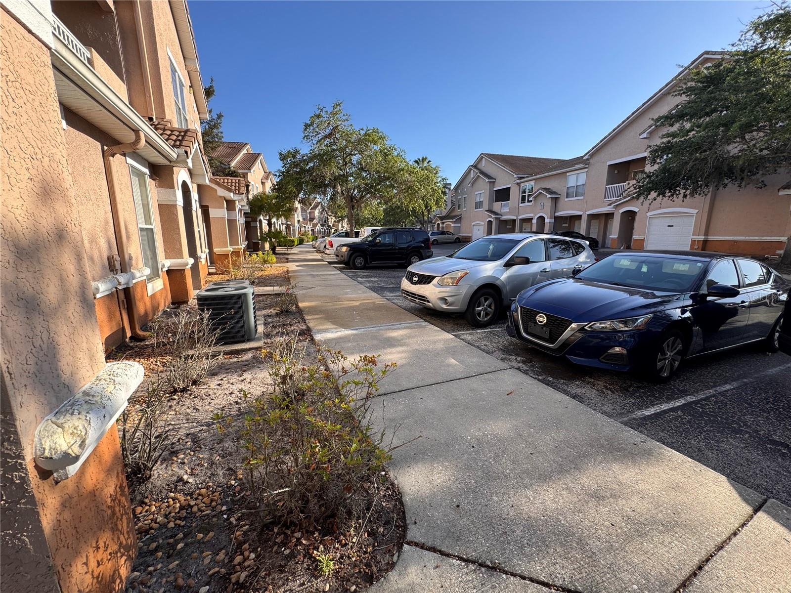 10519 VILLA VIEW CIR, TAMPA, FL, 33647