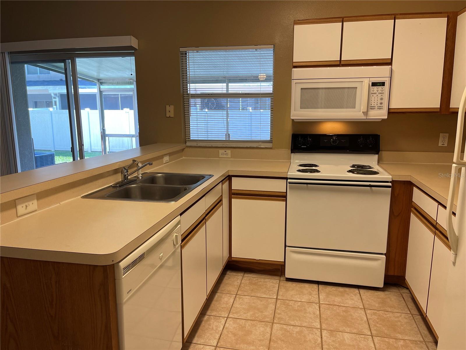 30120 BARNABY LN, WESLEY CHAPEL, FL, 33543