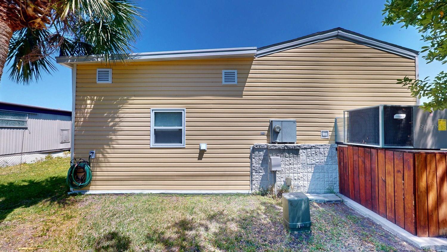 10728 POPLAR ST NE, ST PETERSBURG, FL, 33716
