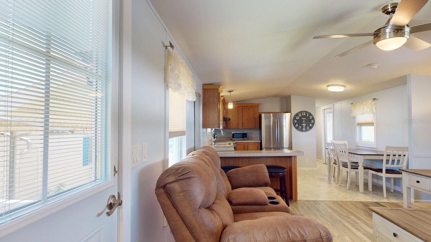 10728 POPLAR ST NE, ST PETERSBURG, FL, 33716