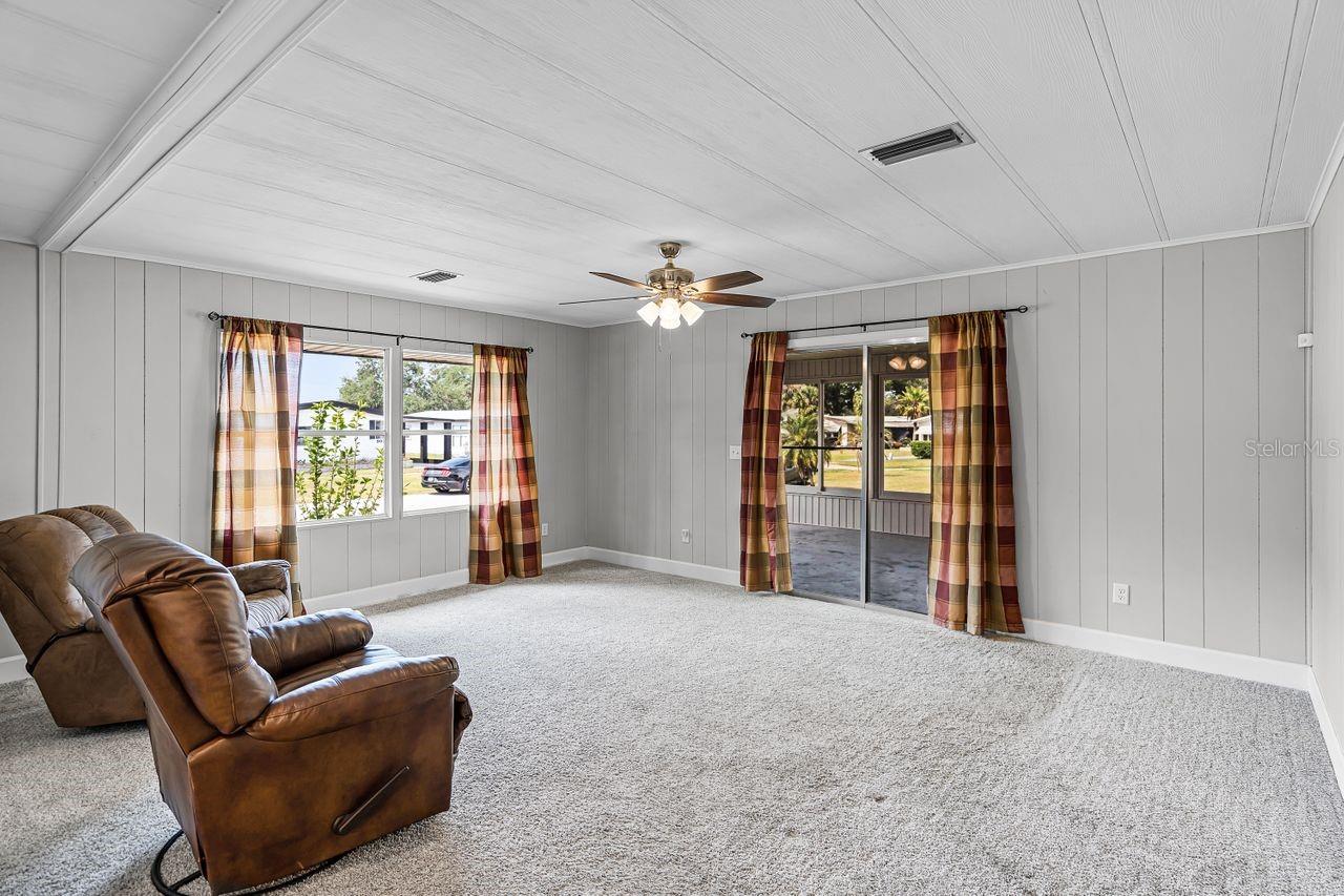 9032 SARAH DR, POLK CITY, FL, 33868