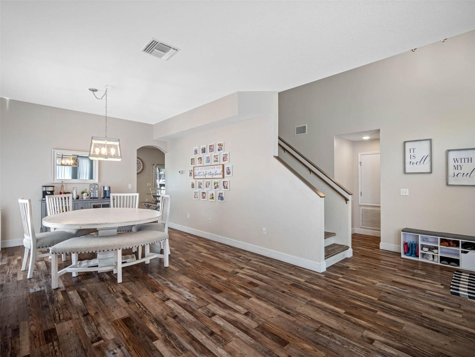 19112 CYPRESS GREEN DR, LUTZ, FL, 33558