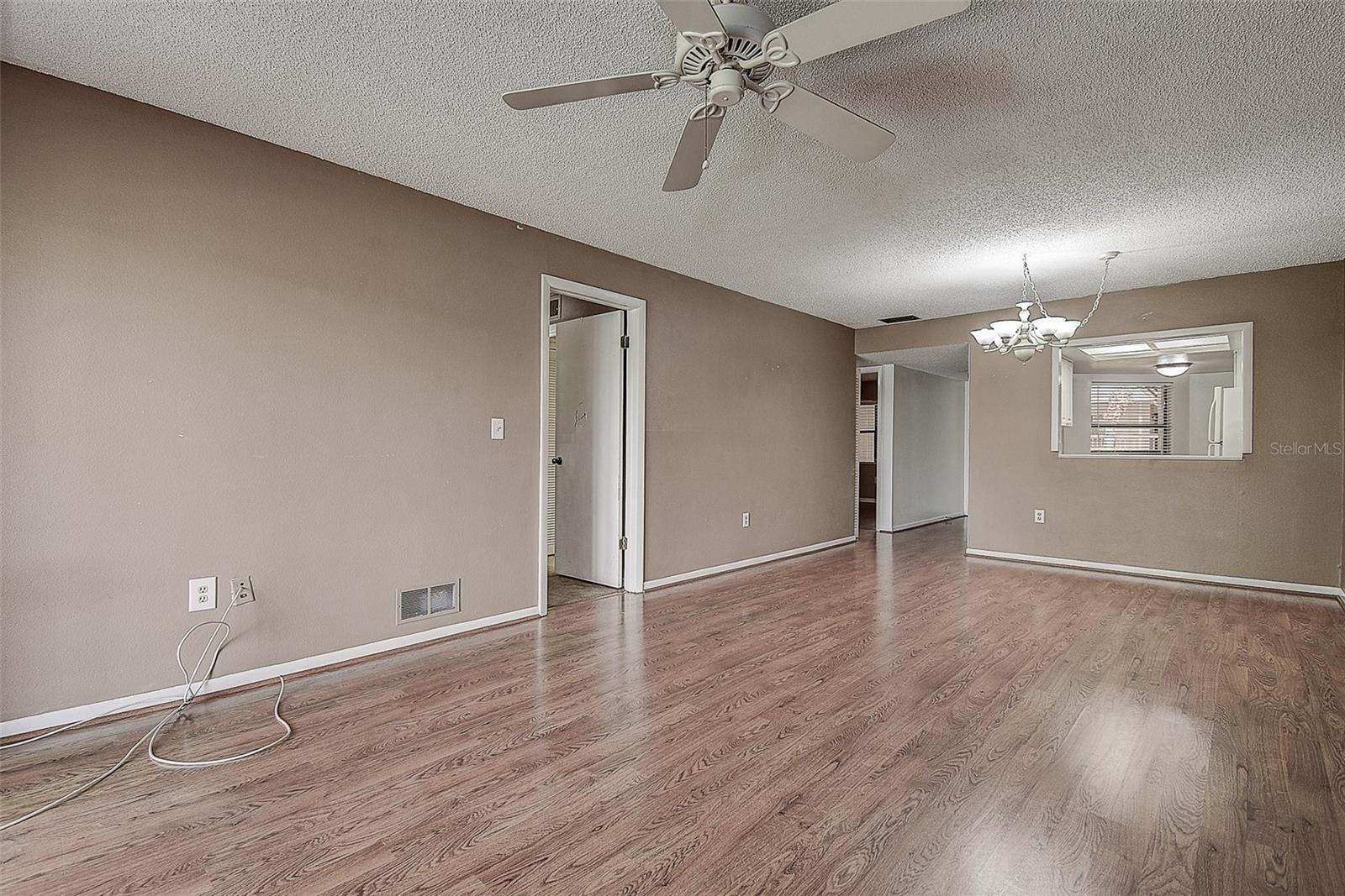 2971 ESTANCIA BLVD #328, CLEARWATER, FL, 33761