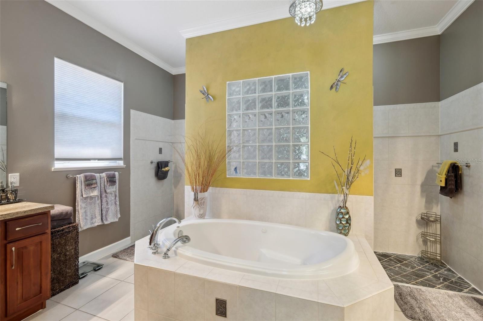 355 SW DE GOUVEA TER, PORT ST LUCIE, FL, 34984