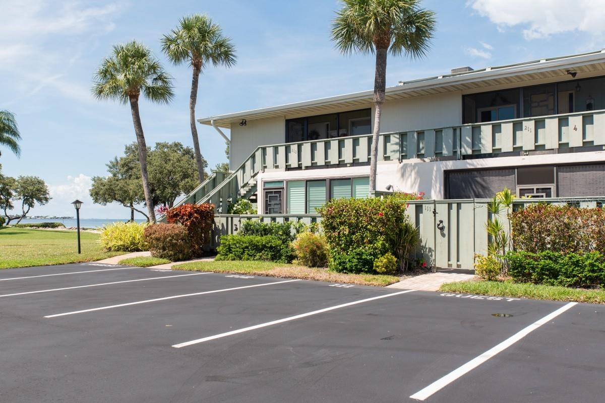 600 MANATEE AVE #111, HOLMES BEACH, FL, 34217