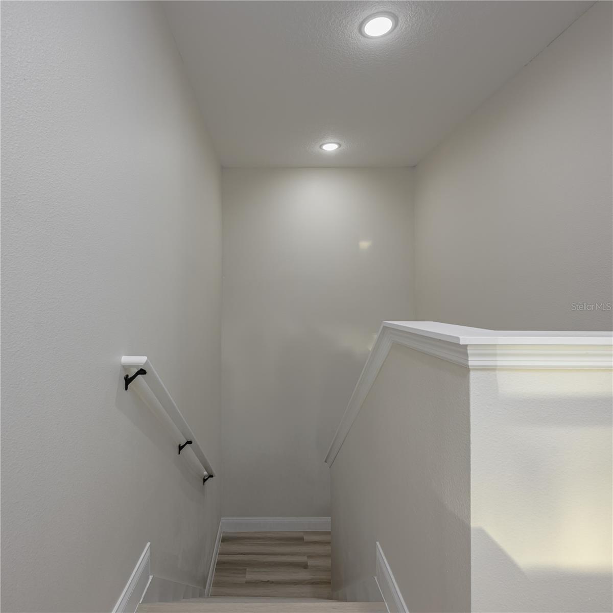 502 E HOWRY AVE, DELAND, FL, 32724