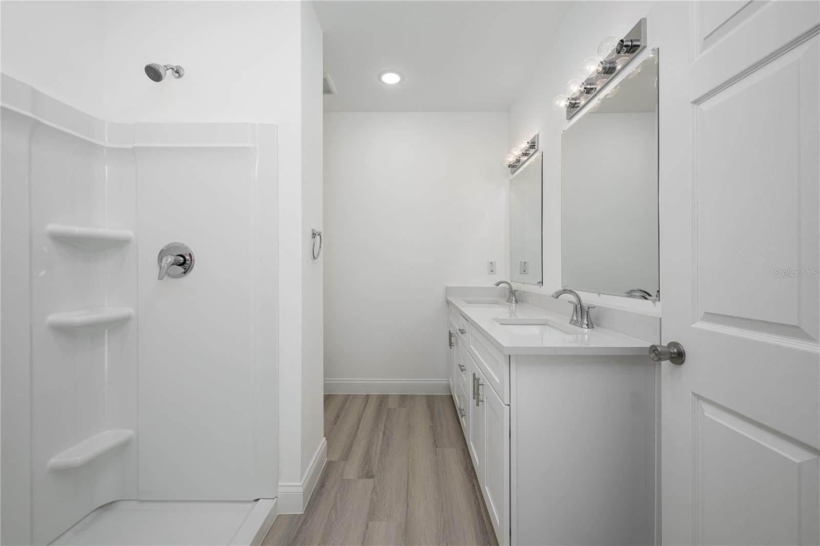 502 E HOWRY AVE, DELAND, FL, 32724