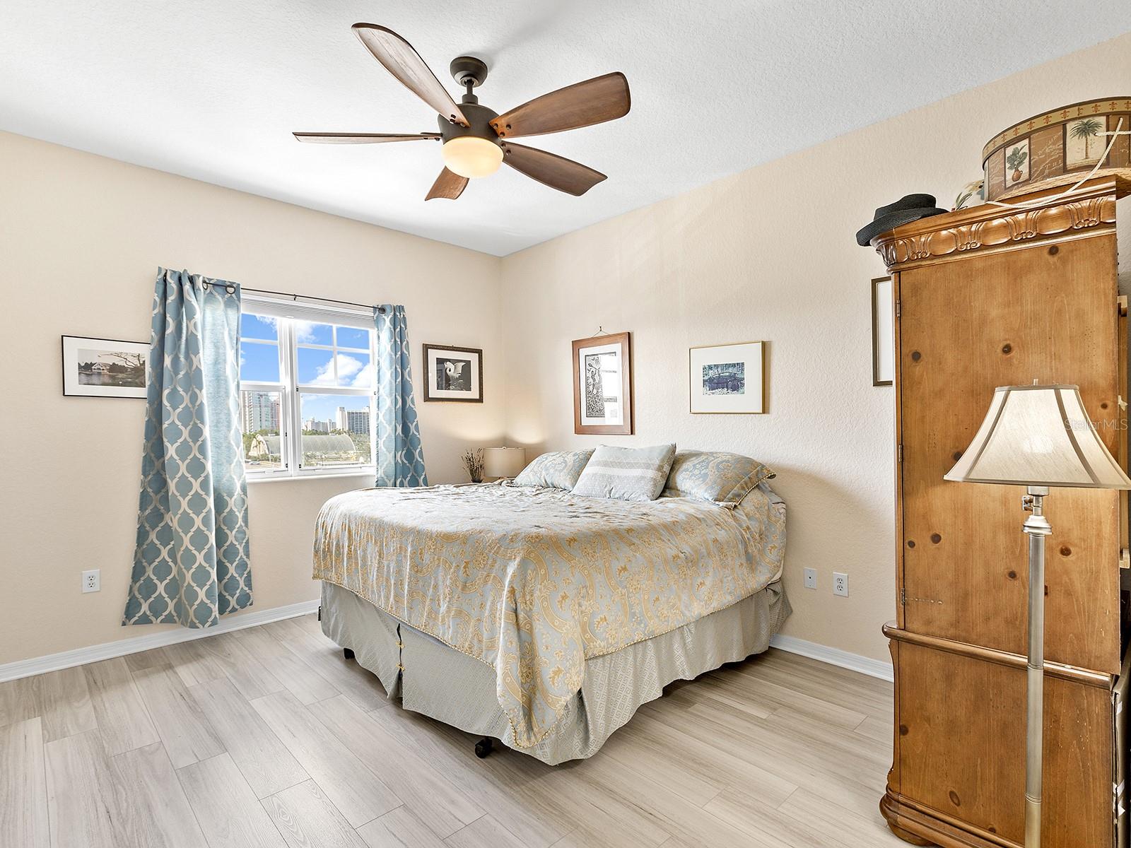 1064 N TAMIAMI TRL #1611, SARASOTA, FL, 34236