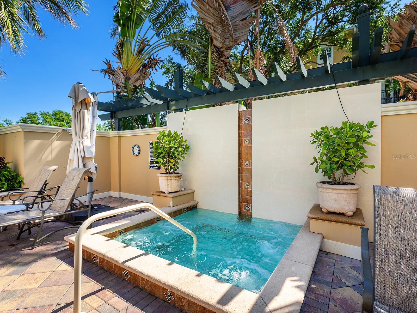 1064 N TAMIAMI TRL #1611, SARASOTA, FL, 34236