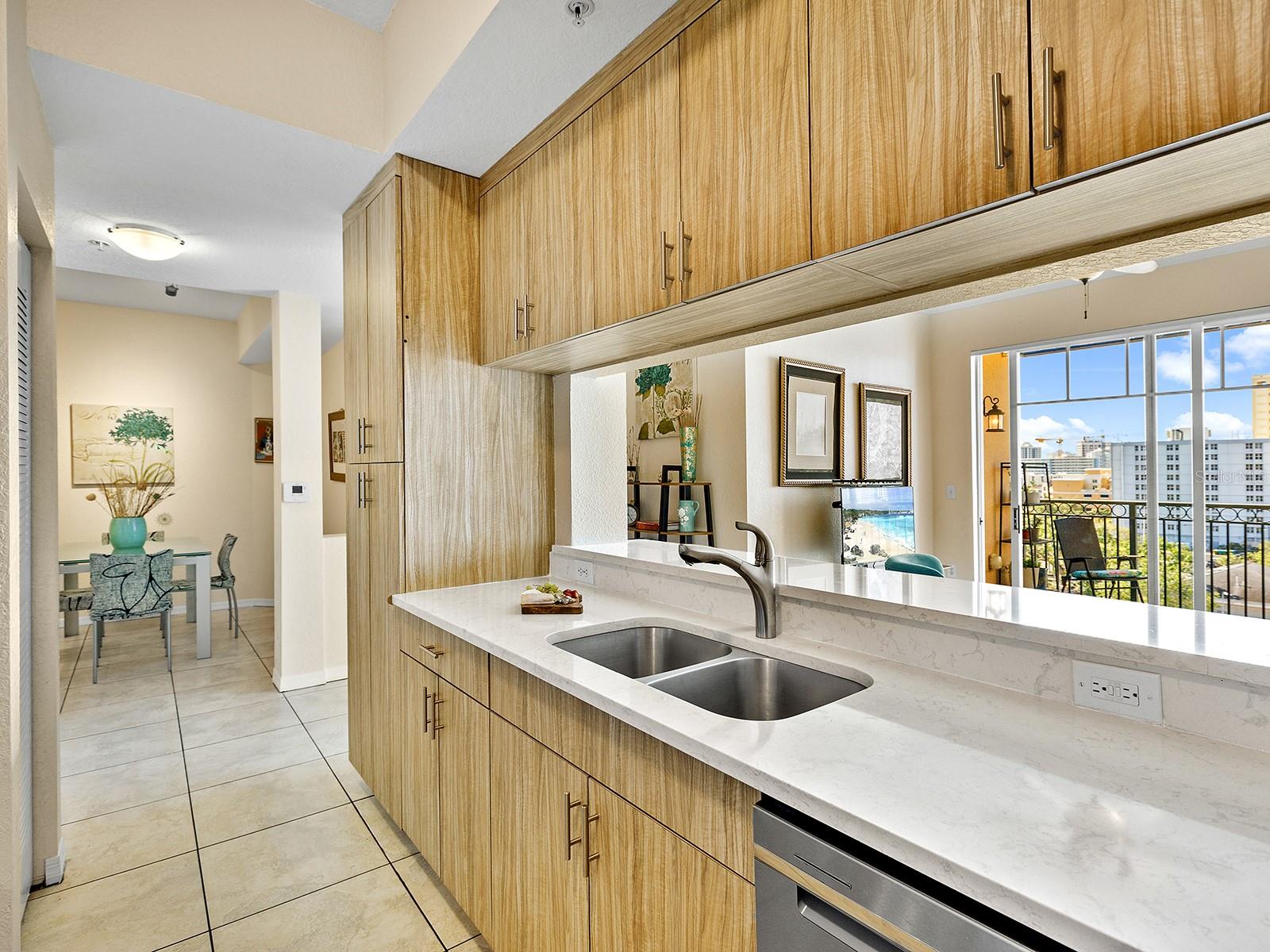 1064 N TAMIAMI TRL #1611, SARASOTA, FL, 34236