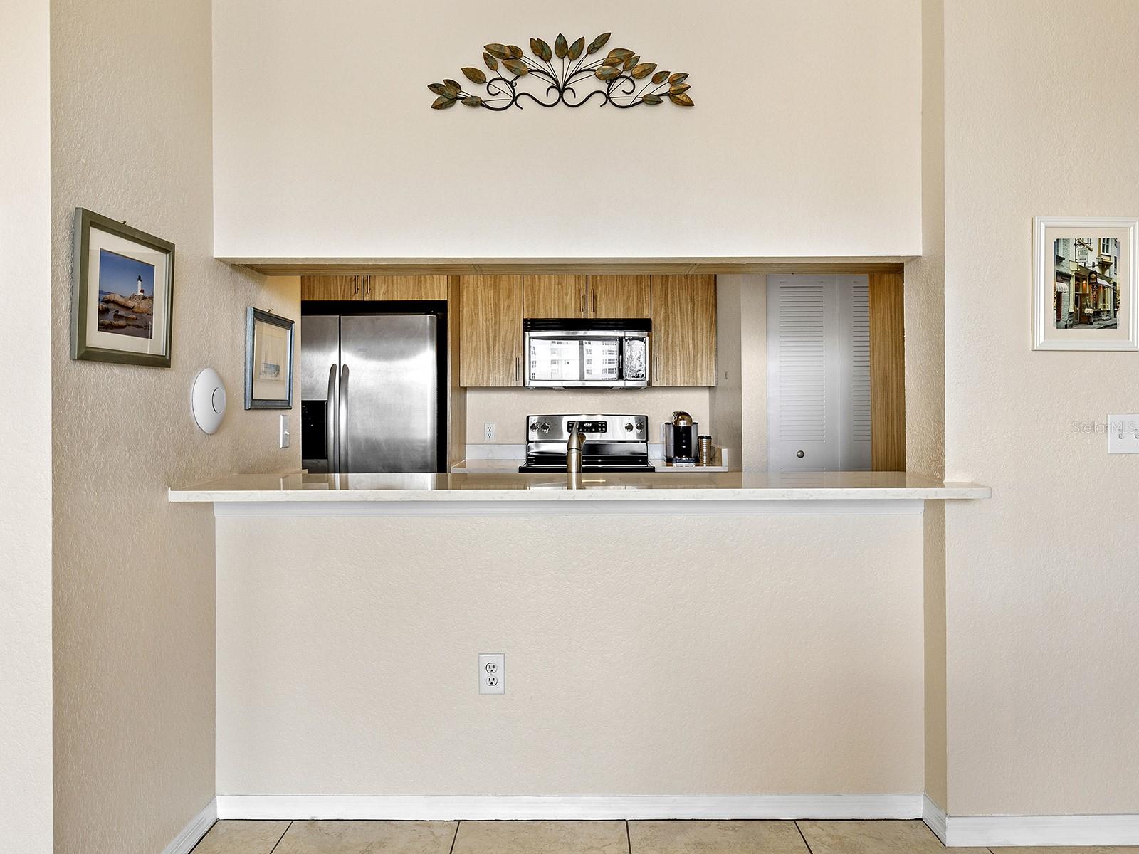 1064 N TAMIAMI TRL #1611, SARASOTA, FL, 34236