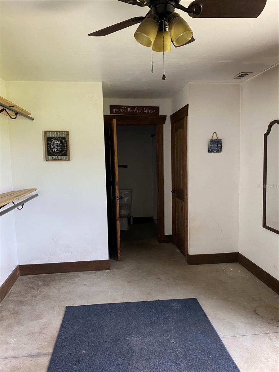 8639 C 469, CENTER HILL, FL, 33514