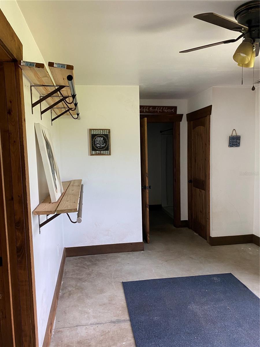 8639 C 469, CENTER HILL, FL, 33514