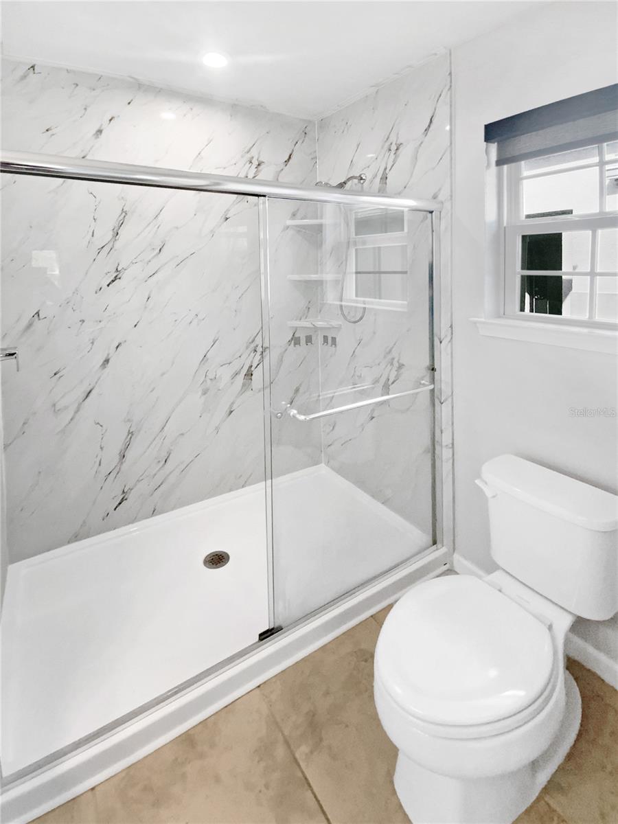 18301 TURNING LEAF CIR, LAND O LAKES, FL, 34638