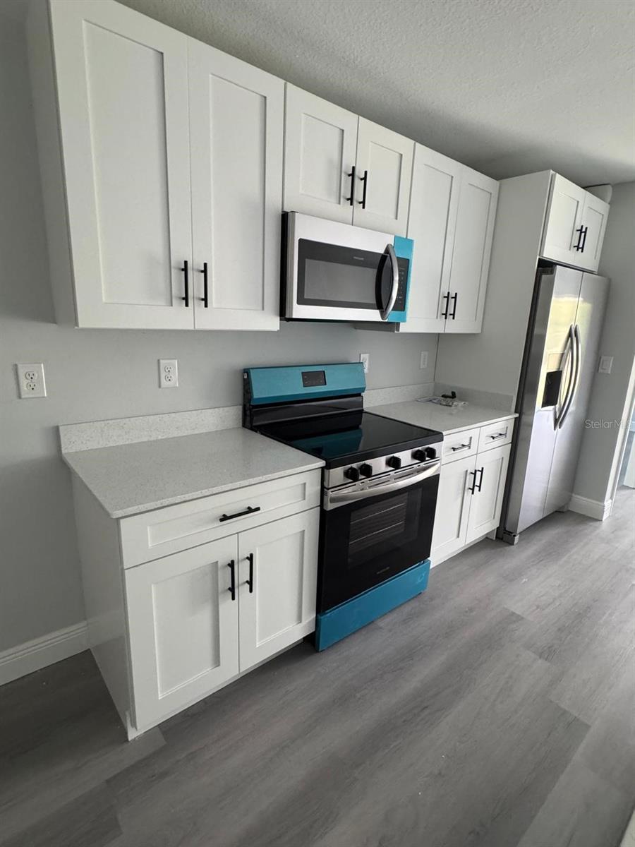 12122 CLARENDON AVE, PORT CHARLOTTE, FL, 33981