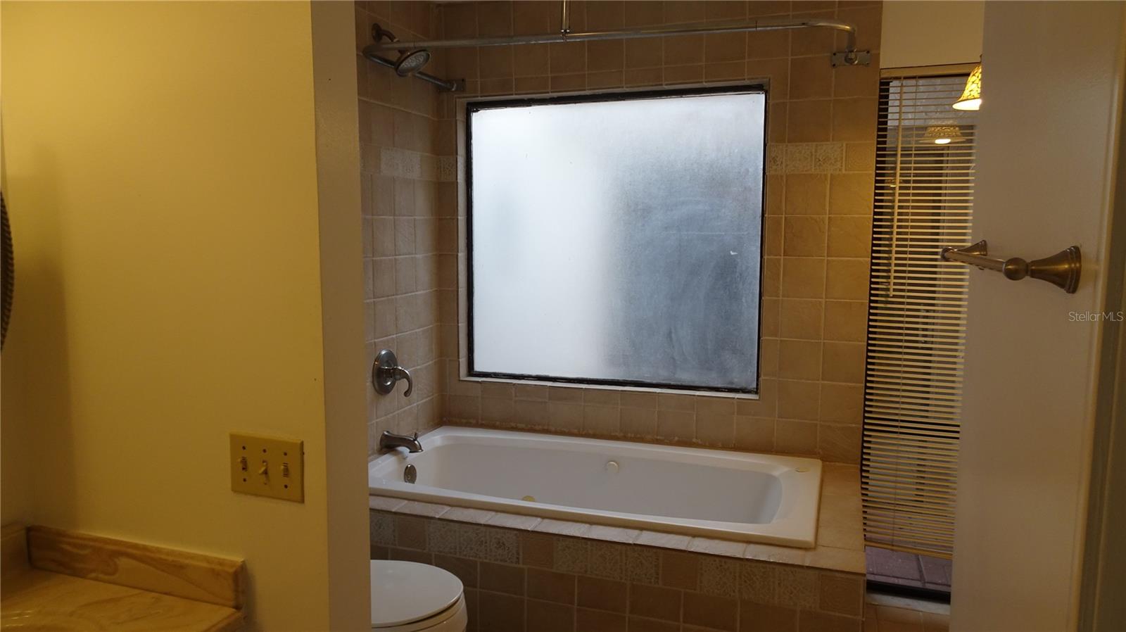 11519 GALLERIA DR, TAMPA, FL, 33618