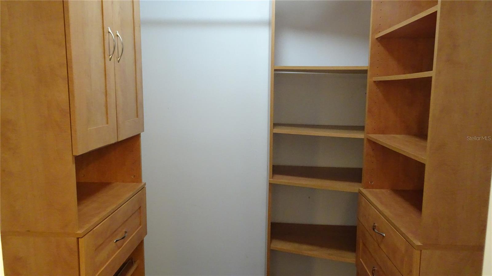 11519 GALLERIA DR, TAMPA, FL, 33618