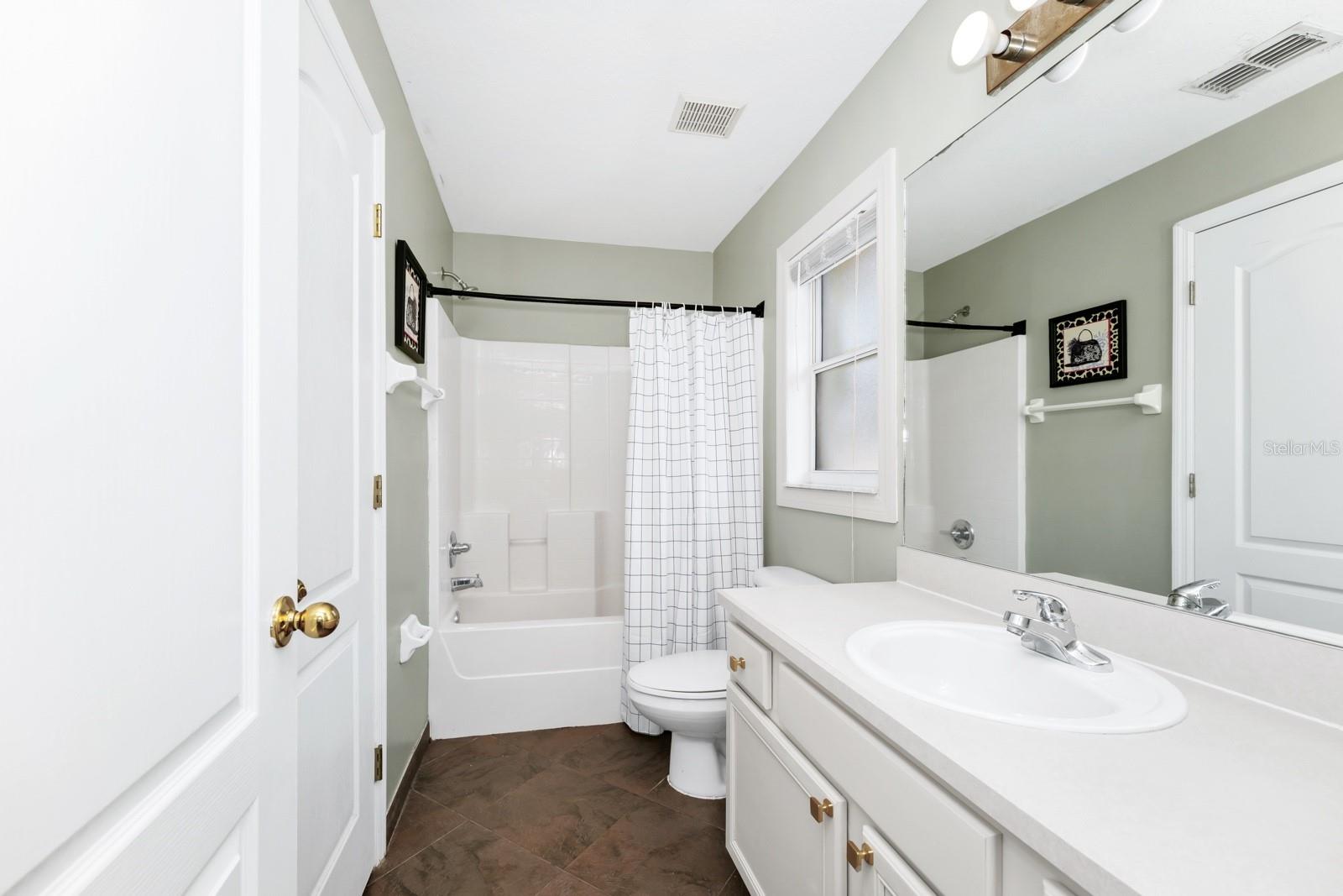 36725 OCONEE AVE, EUSTIS, FL, 32736