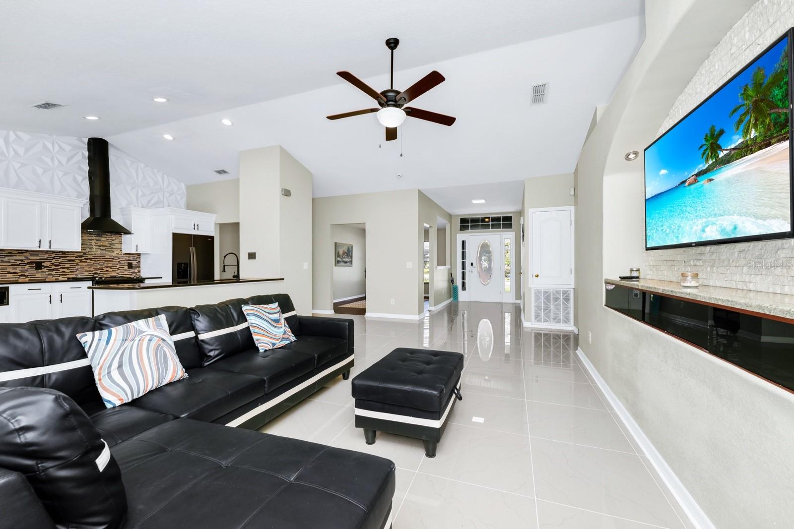 36725 OCONEE AVE, EUSTIS, FL, 32736