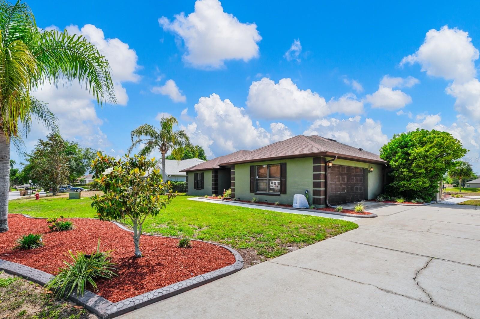 36725 OCONEE AVE, EUSTIS, FL, 32736