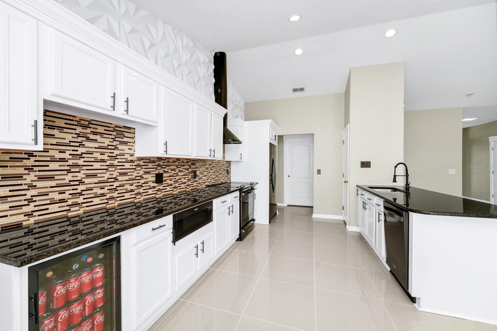 36725 OCONEE AVE, EUSTIS, FL, 32736