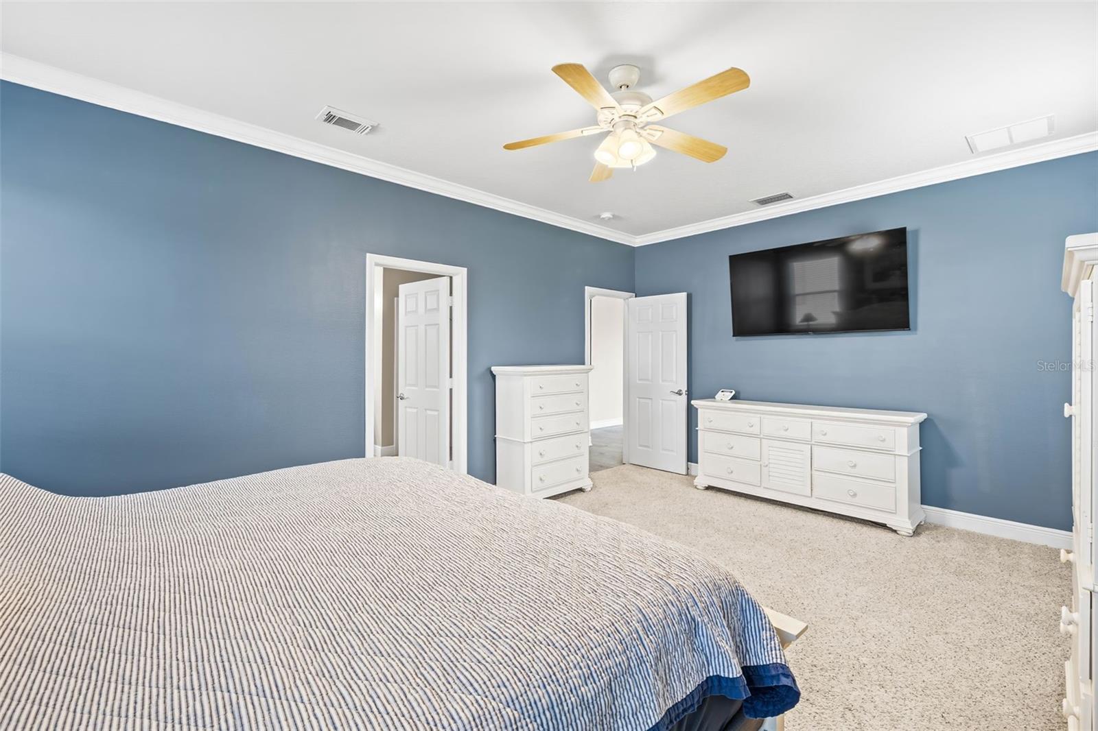 Oversized Primary Bedroom