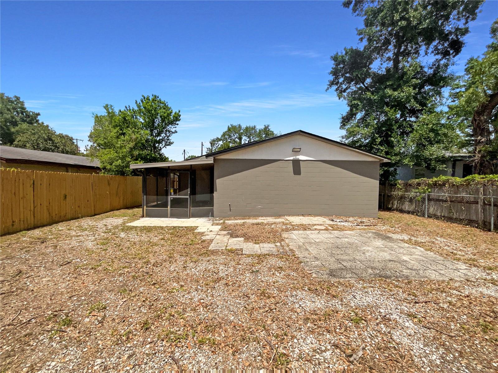 1819 E HUMPHREY ST, TAMPA, FL, 33604