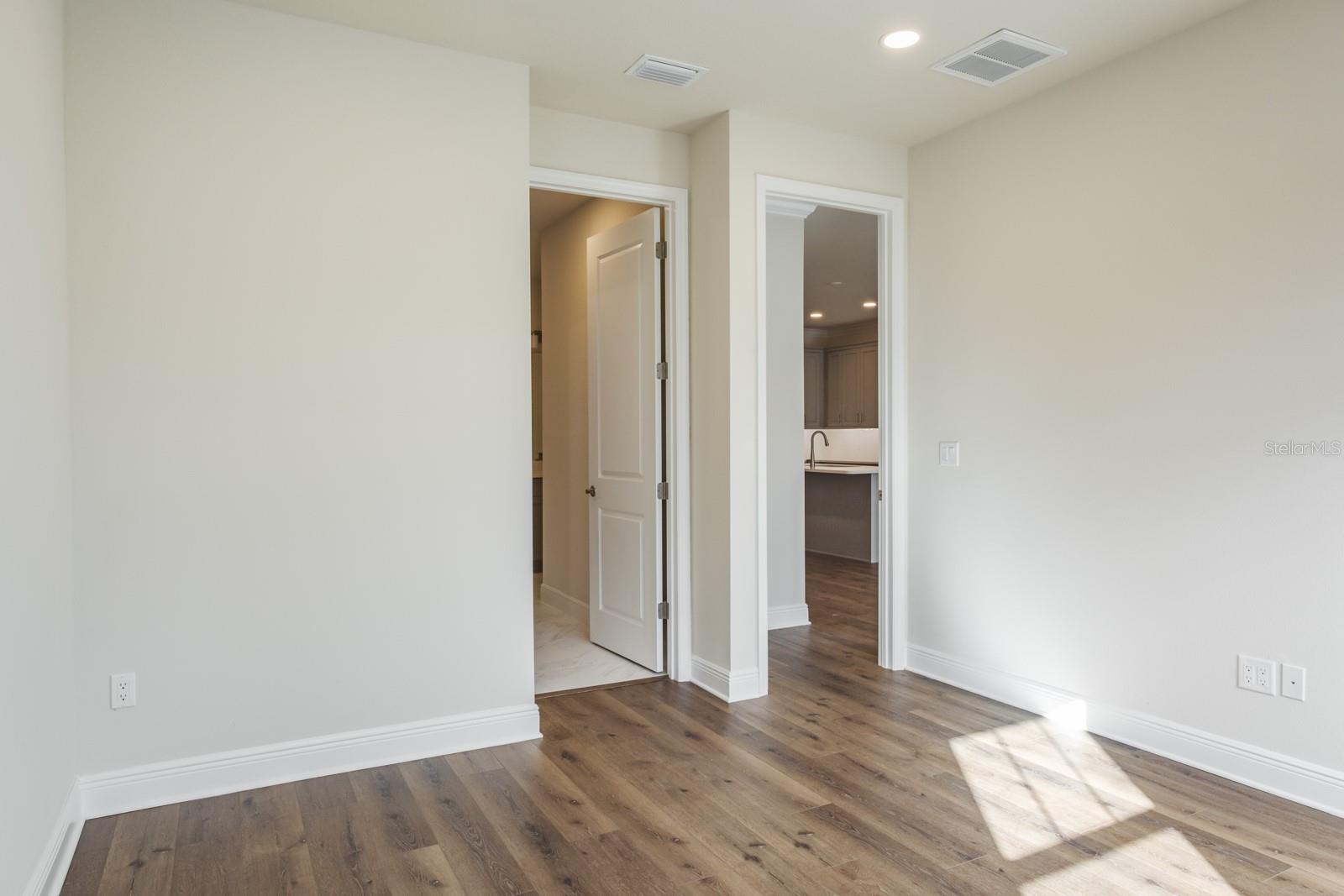 2529 MARIO WAY, CLEARWATER, FL, 33761