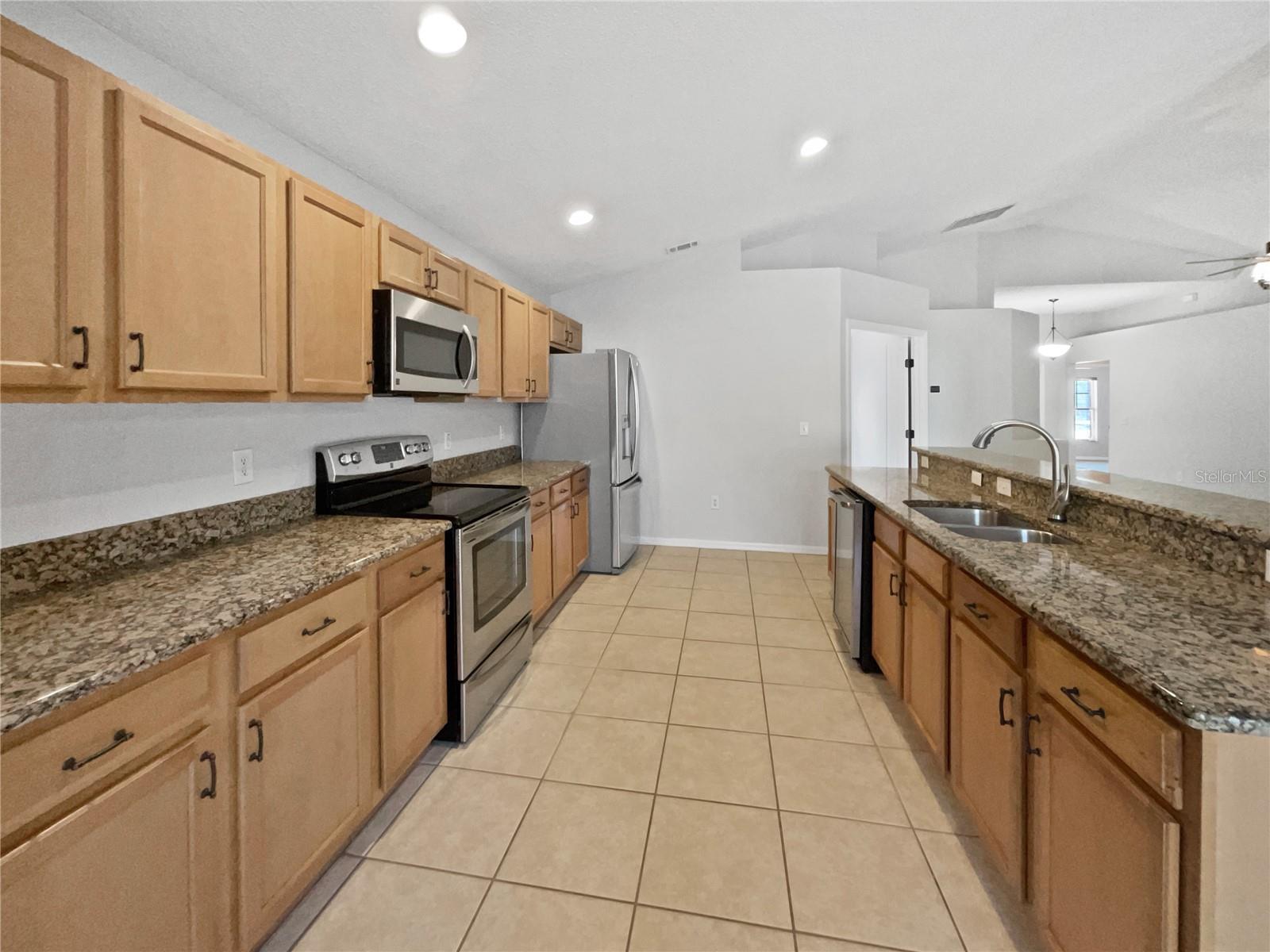 323 DRUM CT, KISSIMMEE, FL, 34759