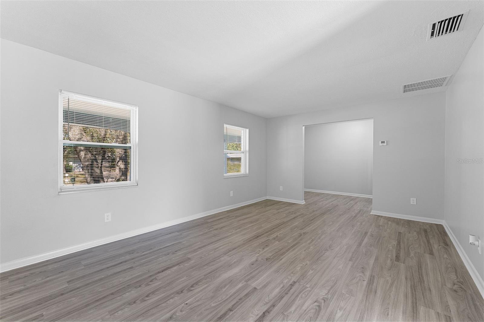 7105 N WHITTIER ST, TAMPA, FL, 33617