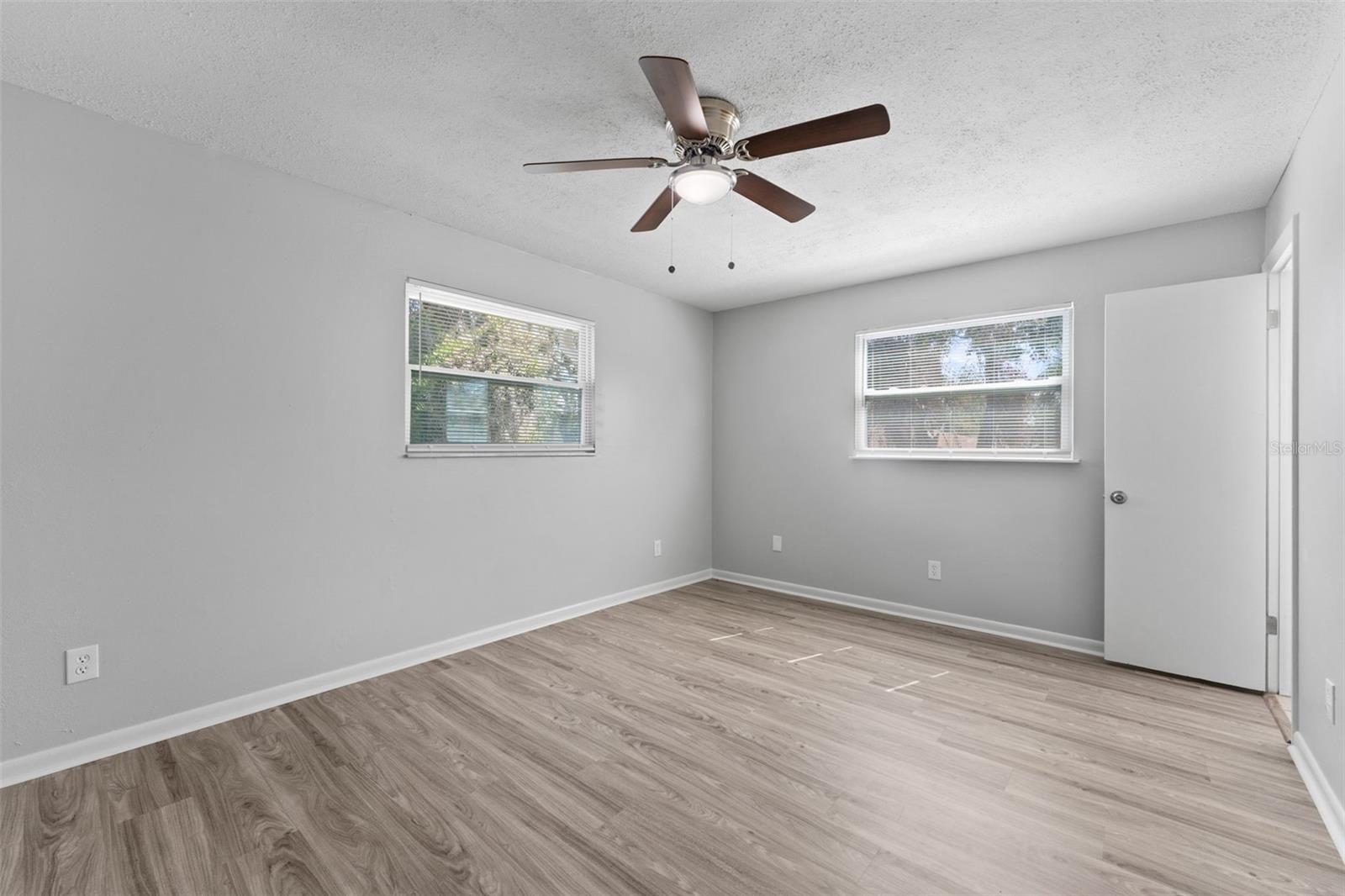 7105 N WHITTIER ST, TAMPA, FL, 33617