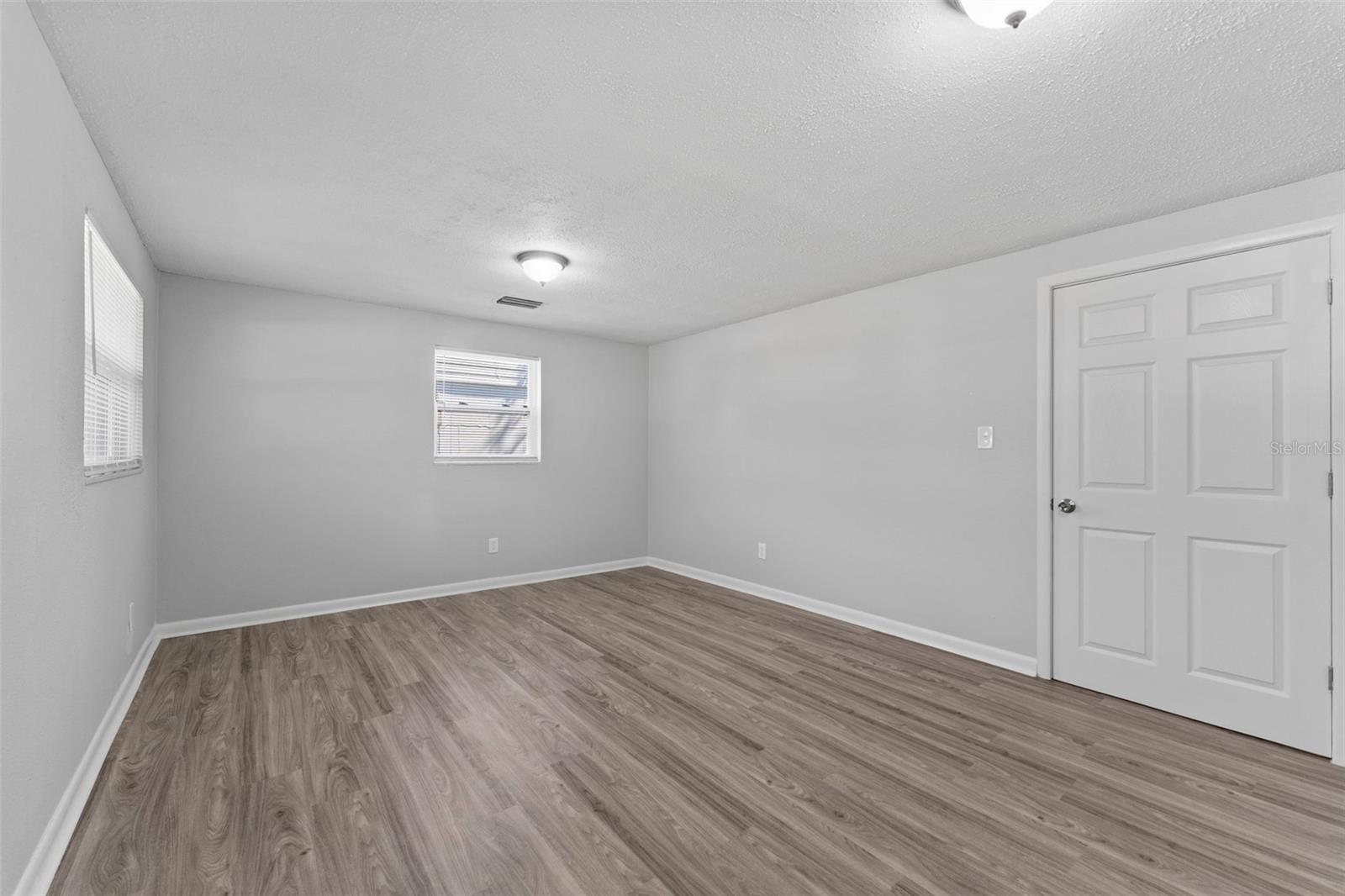 7105 N WHITTIER ST, TAMPA, FL, 33617