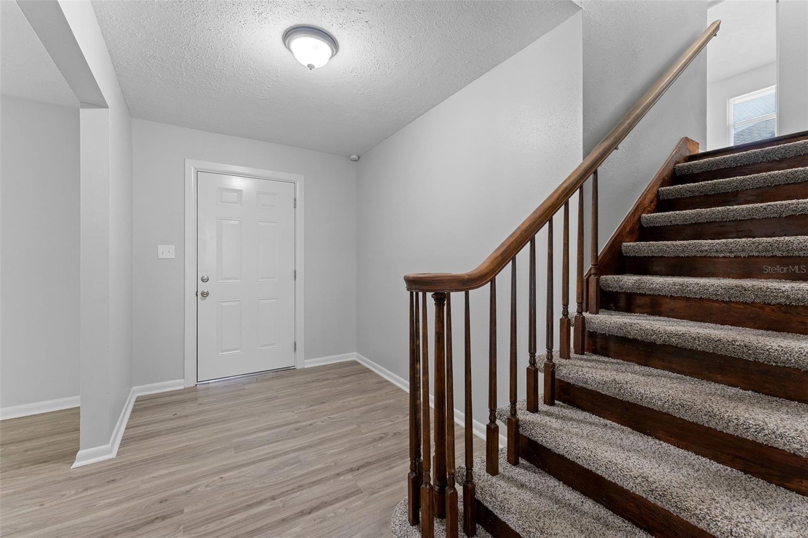 7105 N WHITTIER ST, TAMPA, FL, 33617